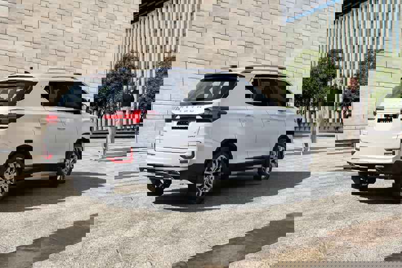 Kgm Rexton Overview Design Gallery 2