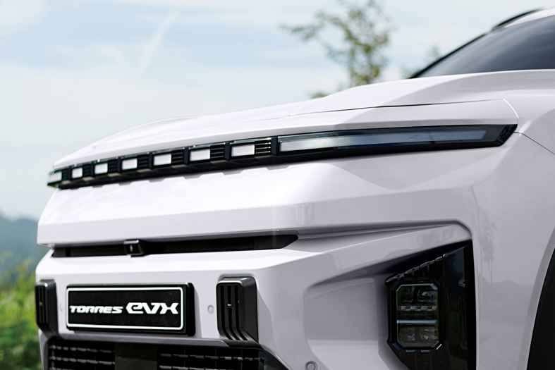 Kgm Torres Evx Design Exterior Daytime Lights