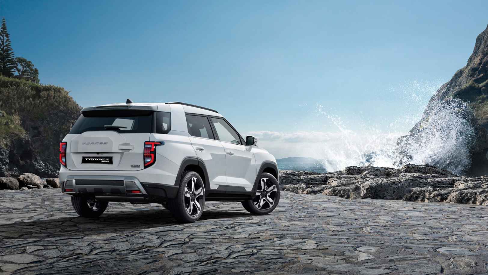 Torres Design Ralph KGM Torres Hybrid | Exterior Design Features & Dimensions | KGM Motors UK